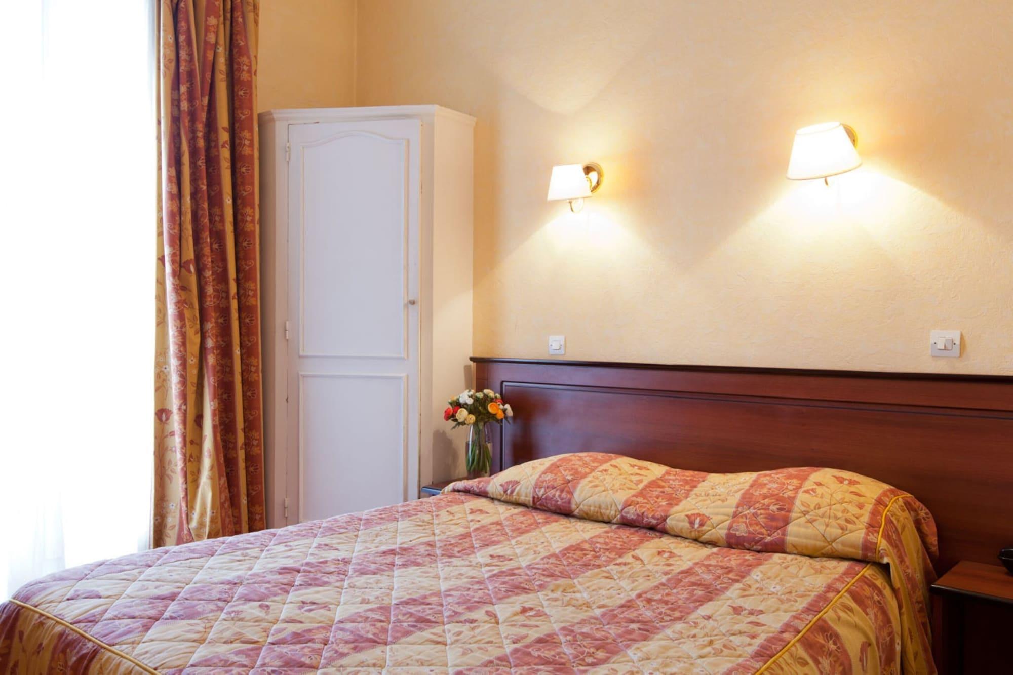 Hotel Du Square D'anvers Parijs